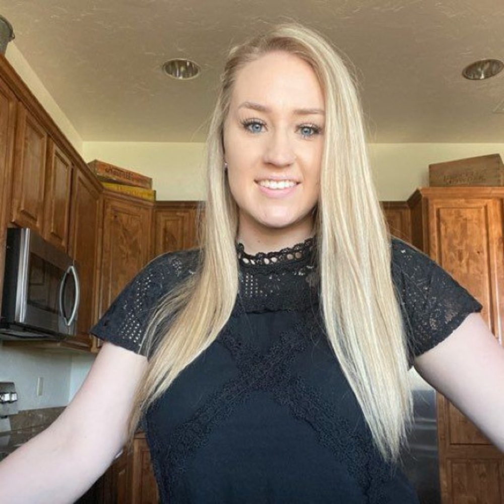 Meet your Posher, Jessica